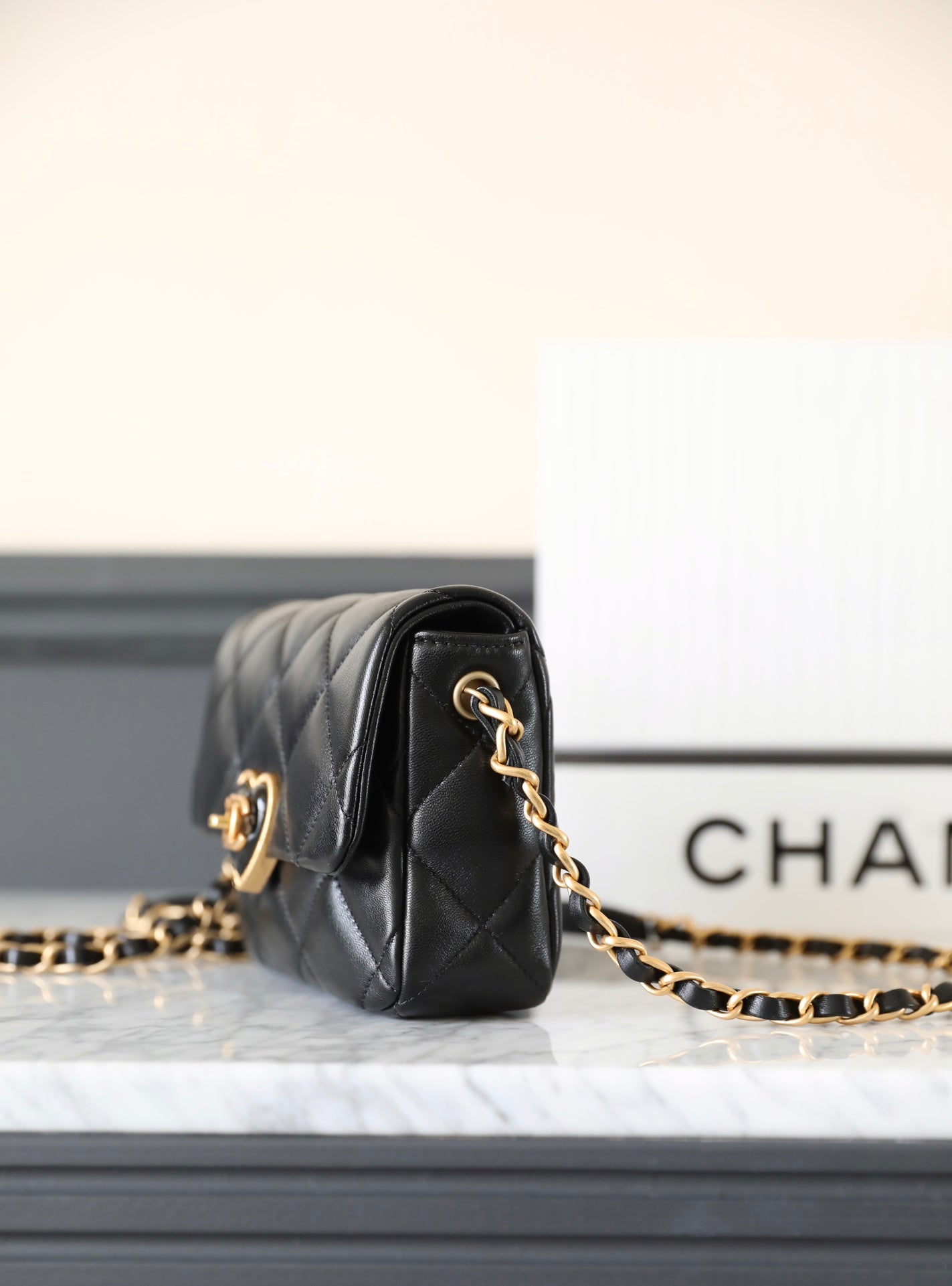 CHANEL  Heart Casual Style Flap Bag Lambskin Chain Plain Leather Party Style