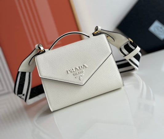 Prada Monochrome Saffiano 21 Leather Bag in White 21x14x6.5cm