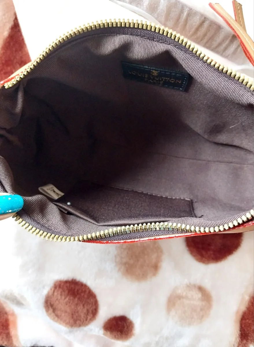 Lo vu second-hand armpit multi-purpose bag