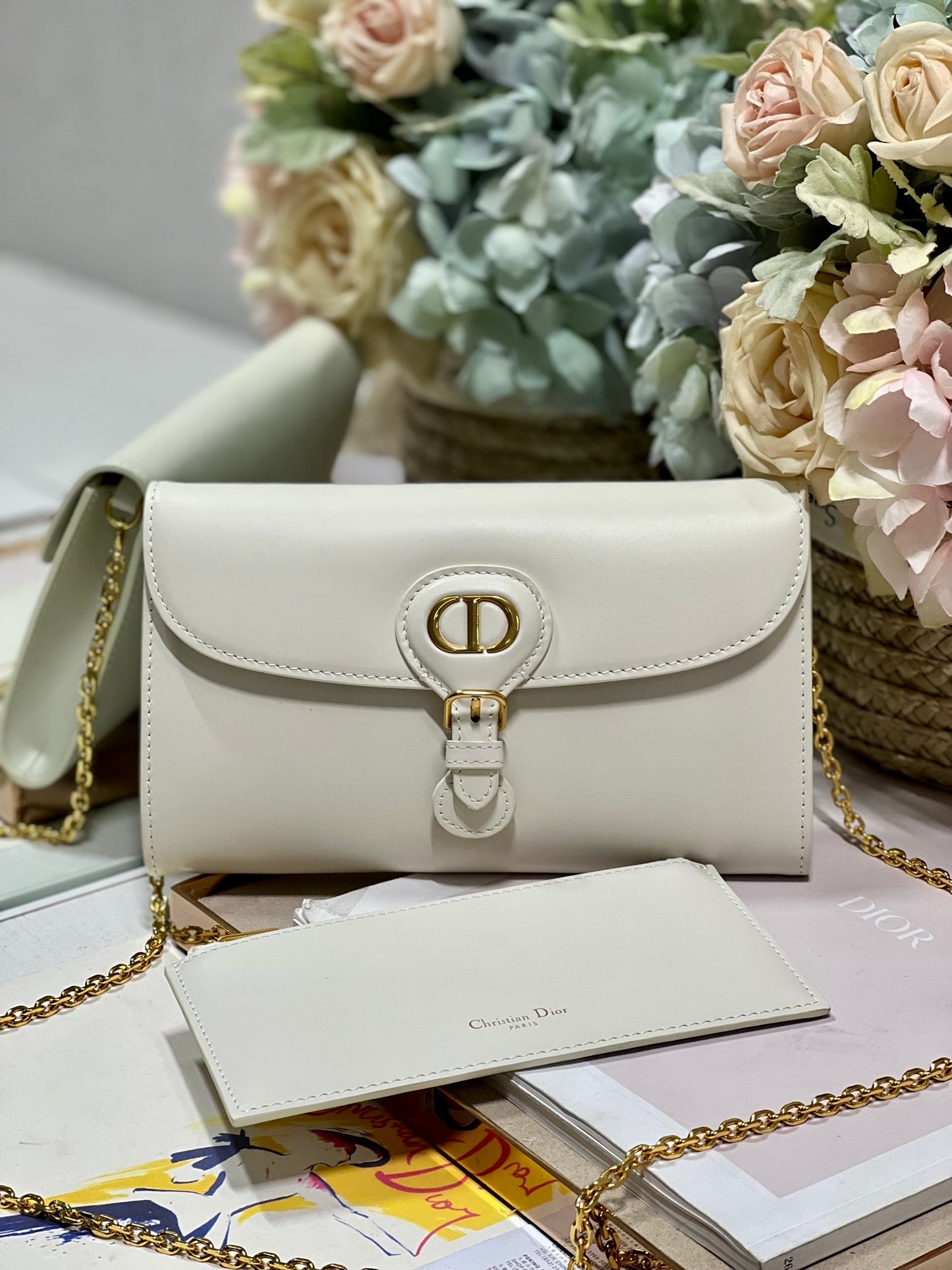 Dior Bobby Wallet on Chain East West White - 21.5×12×4cm