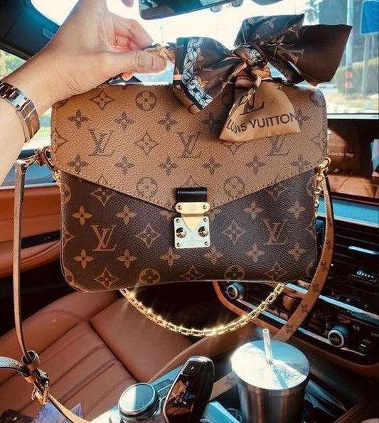 Louis Vuitton Pochette Shoulder Bag