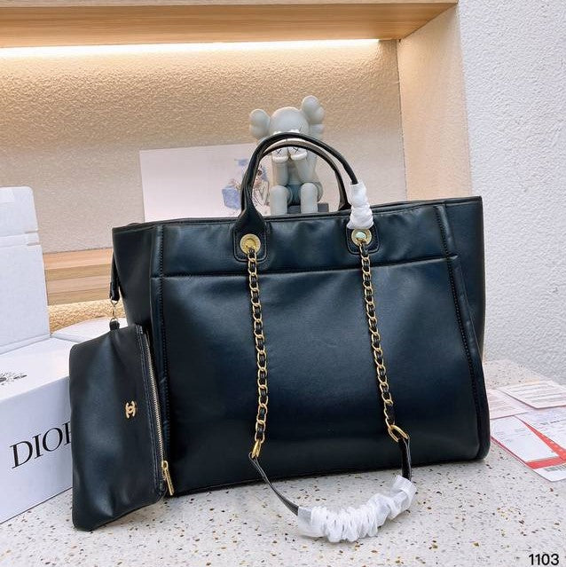 Chanel Deauville em Couro Preta Italiana Bag