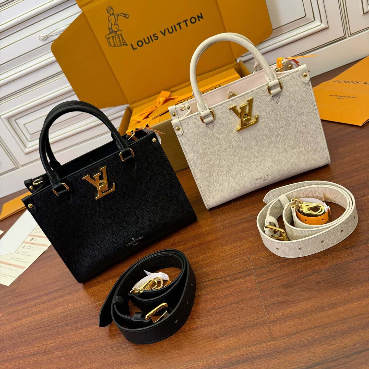 LV Louis Vuitton Lock&Go Bag