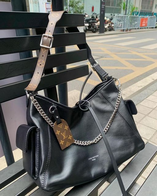 Louis Vuitton CarryAll Cargo handbag