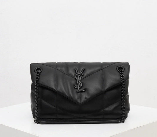 Saint Laurent Loulou Shoulder bag