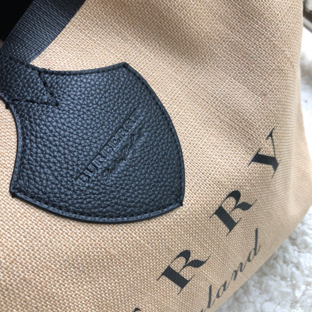 Burberry tote bag