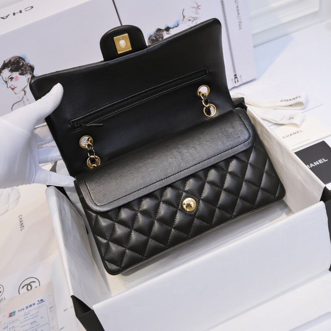 CHANEL Classic Double Flap Black Lambskin Gold Hardware A01112 25cm