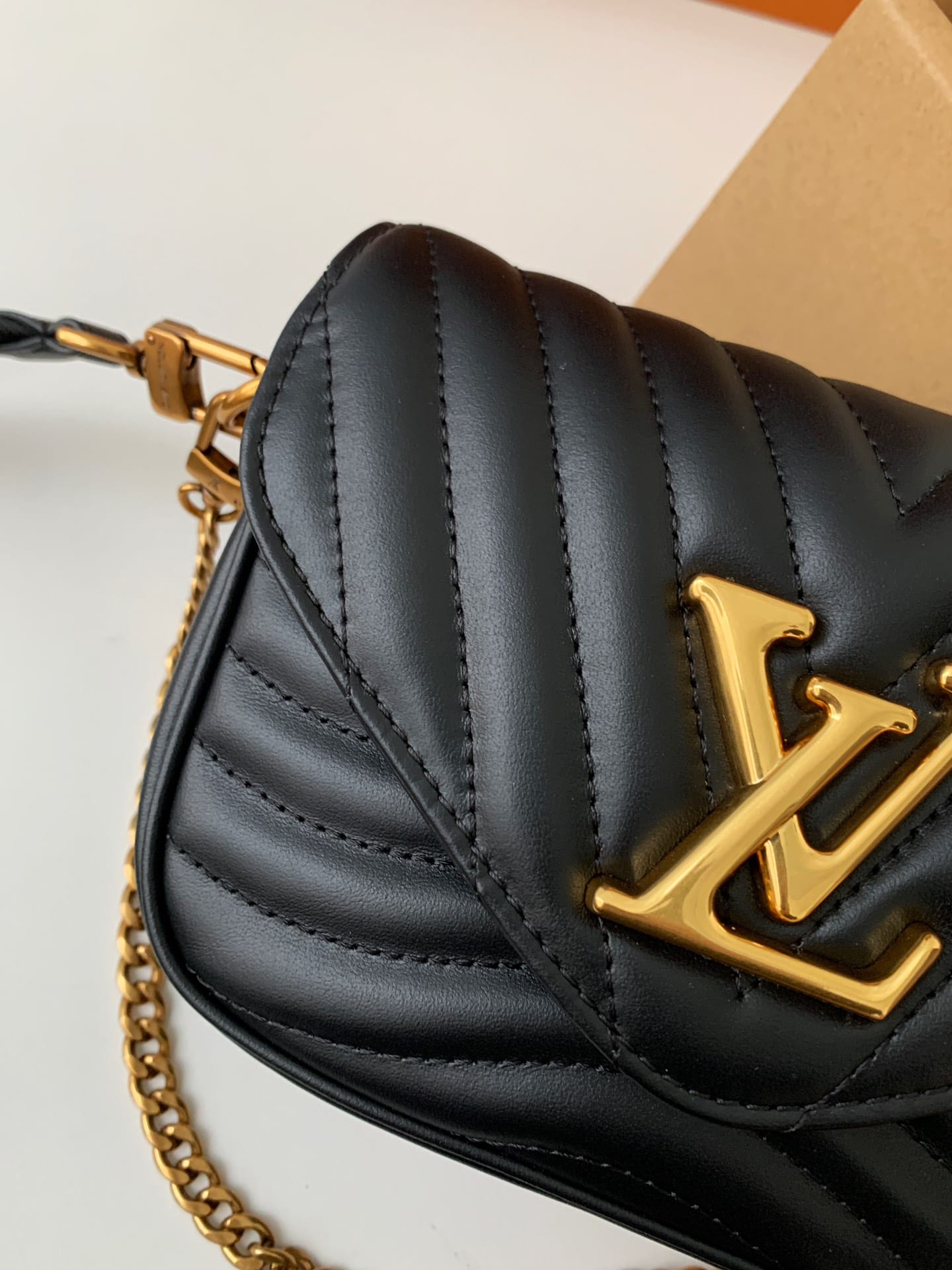 Louis Vuitton NEW WAVE MULTI-POCHETTE Handbag