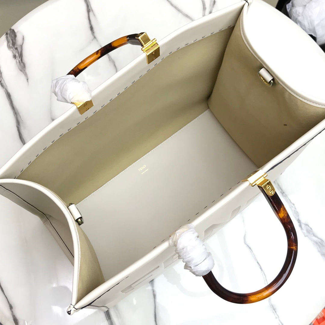 Fendi Tote 40cm White