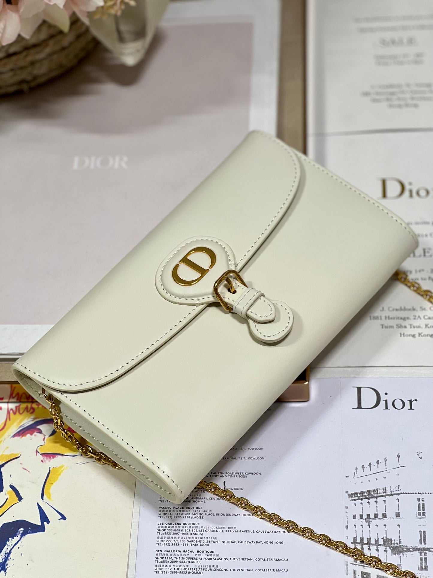 Dior Bobby Wallet on Chain East West White - 21.5×12×4cm