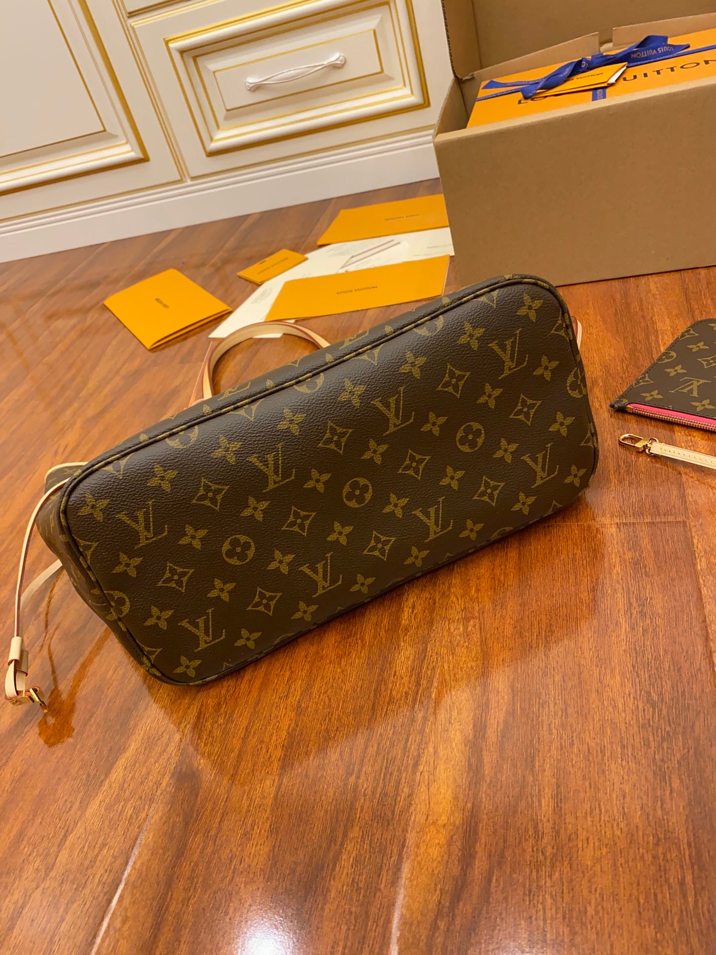 Louis Vuitton Tote Leather Bag