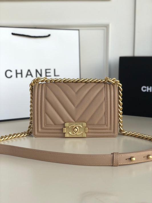 Chanel Boy Bag Caviar 20cm