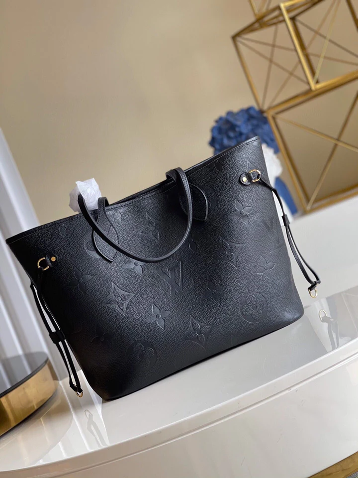 LOUIS VUITTON NEVERFULL MM TOTE BAG