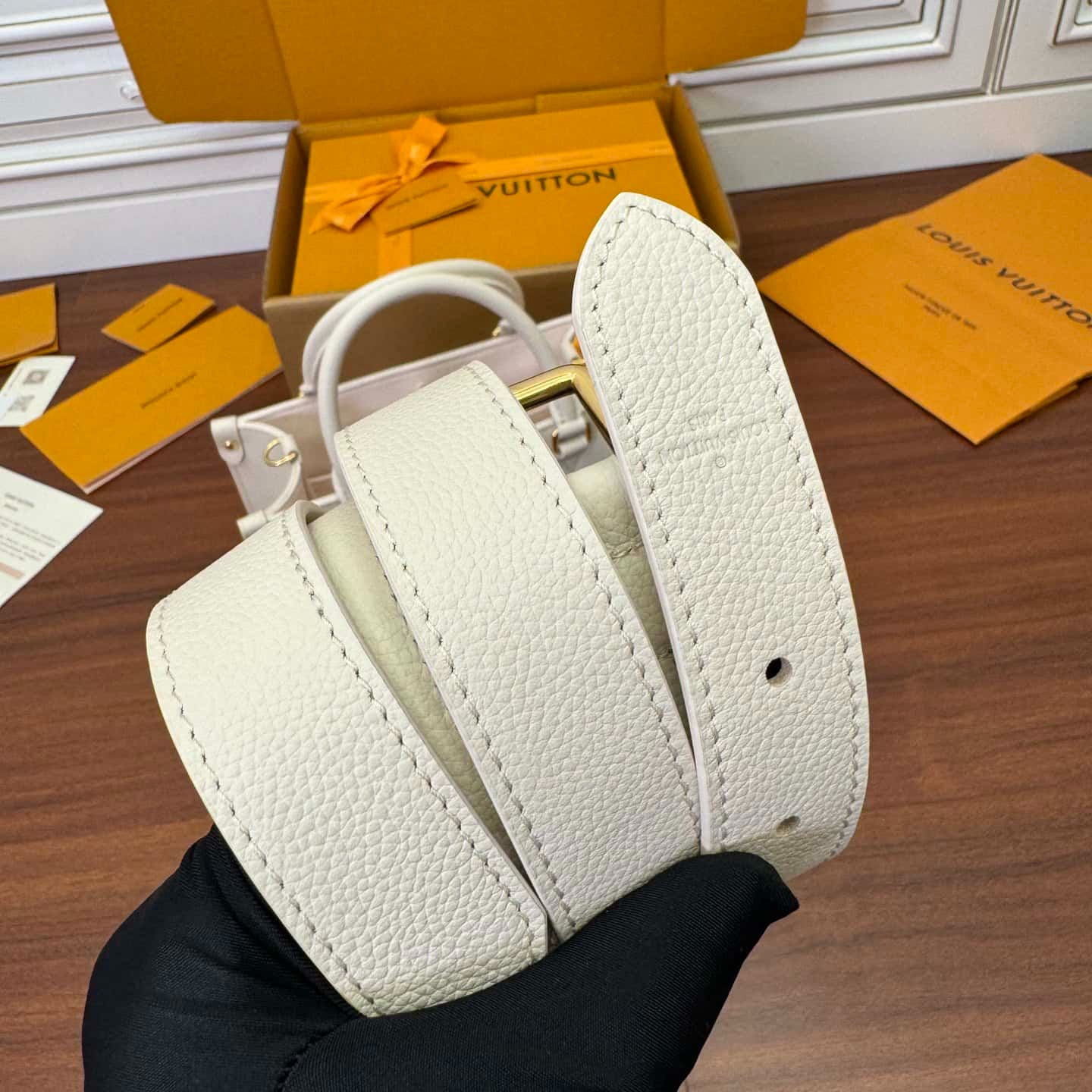 LV Louis Vuitton Lock&Go Bag