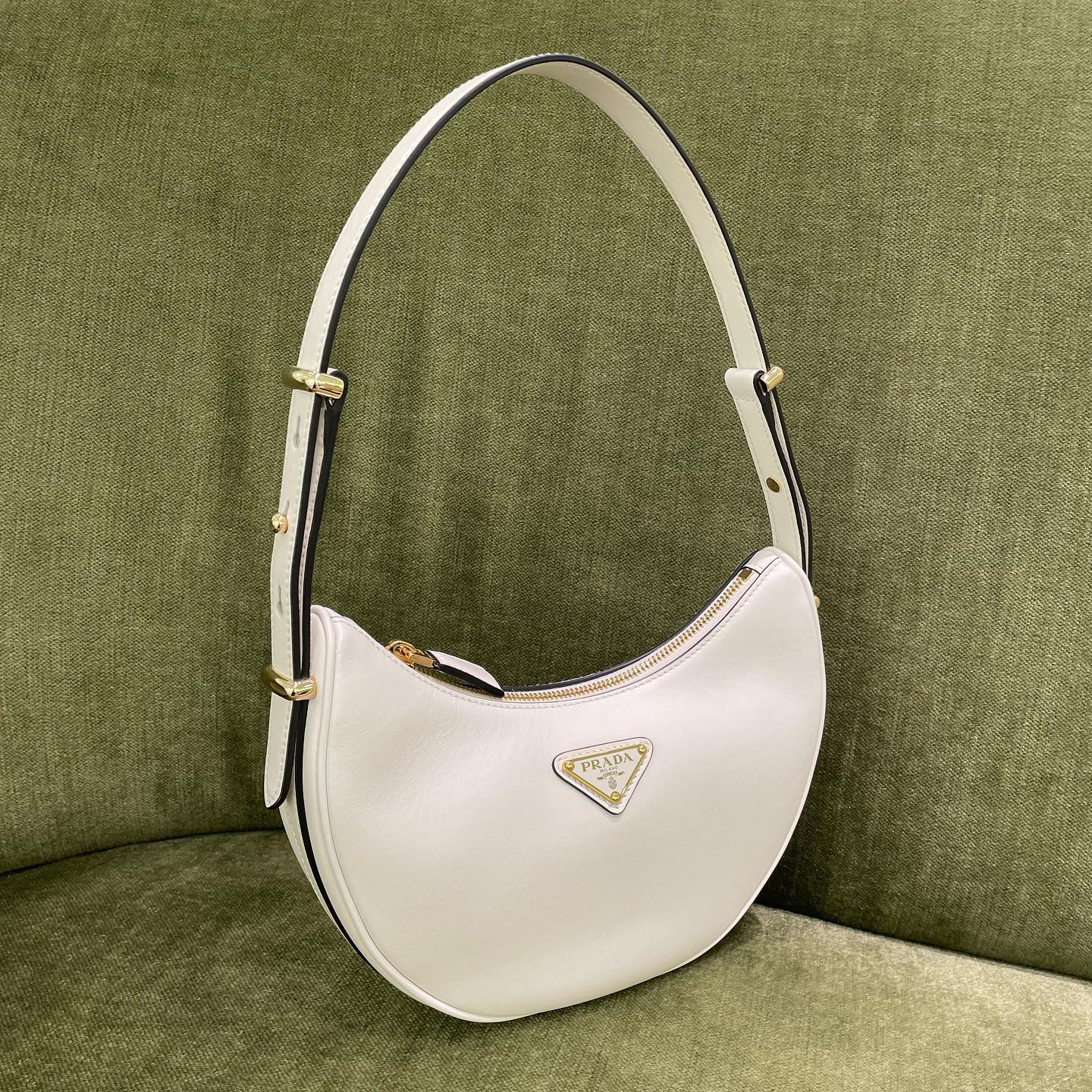 Pra bag in ultra-soft lambskin with double shoulder straps Bag