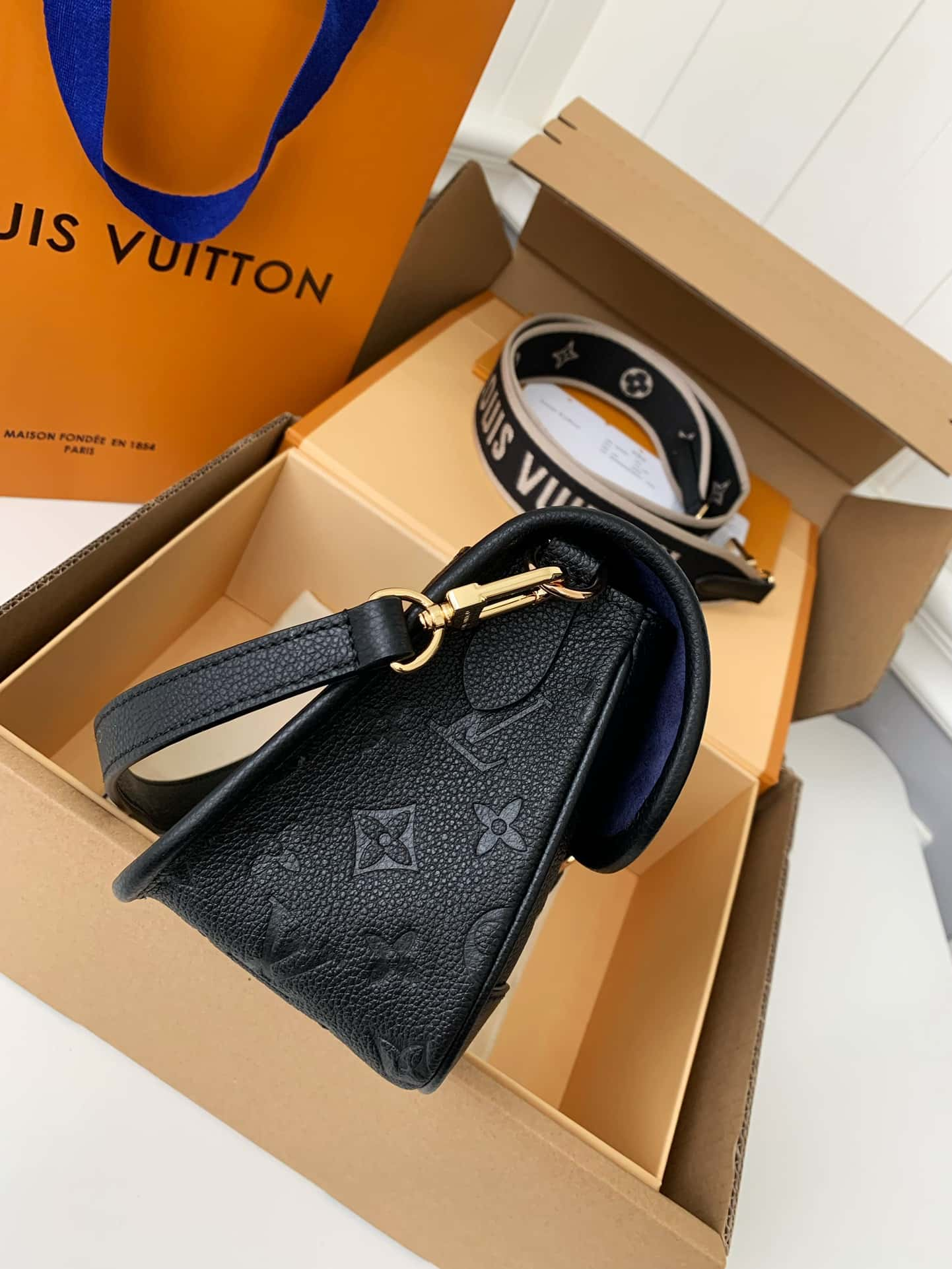 Louis Vuitton LV Diane Handbag