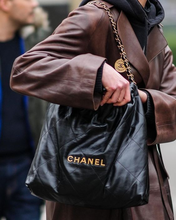 Chanel 22 Large Bag